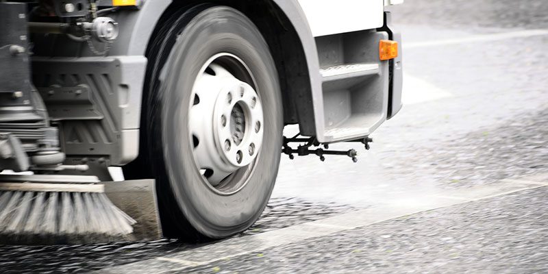 3 Signs You Need Street Sweeper Repair Services