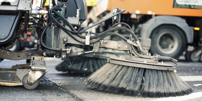 4 Signs You Need Street Sweeper Repair 