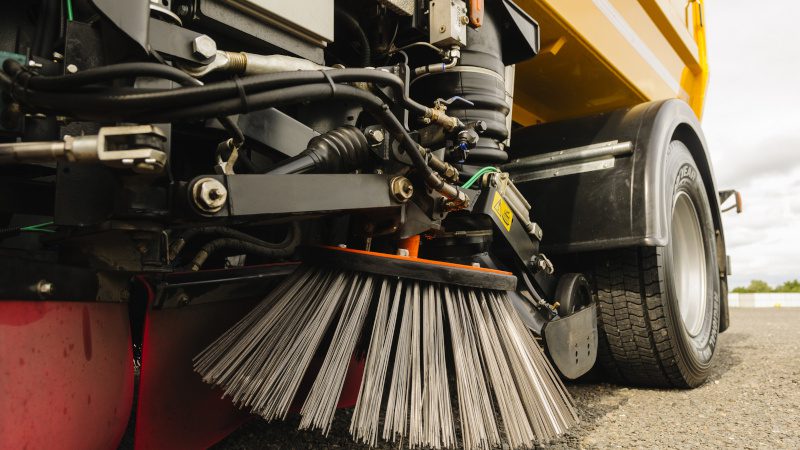 Key Signs You Need Street Sweeper Repair Services